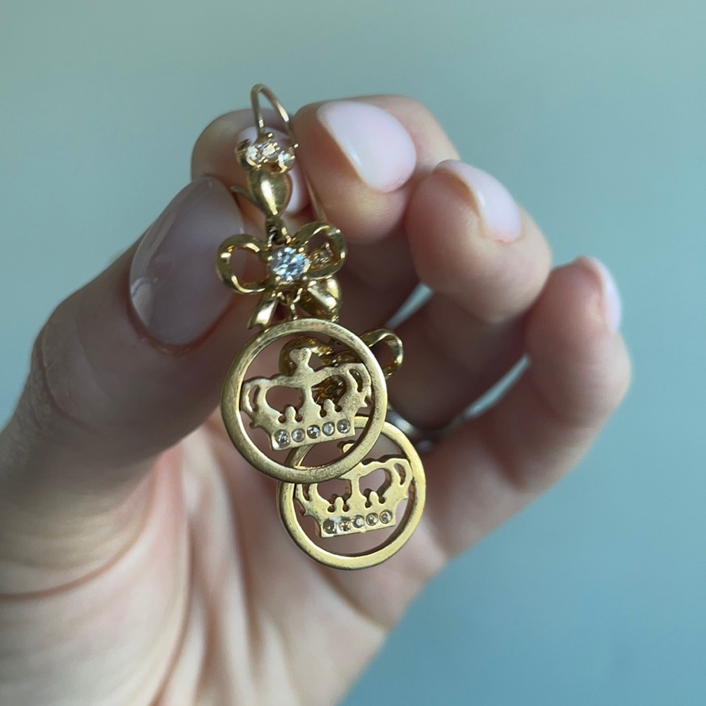 Juicy earrings